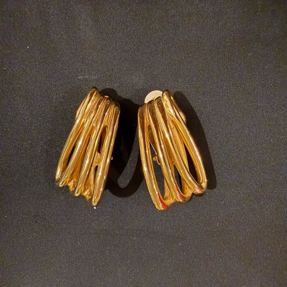 Jewelry - Vintage Retro 1980 Oversized  Gold Abstract Tall Hoop Clip Earrings 1.5”